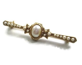 Vintage Goldtone Faux Seed Pearl Cabochon Bar Pin