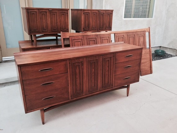 Items similar to SOLD - Broyhill Sculptra Mid Century ...