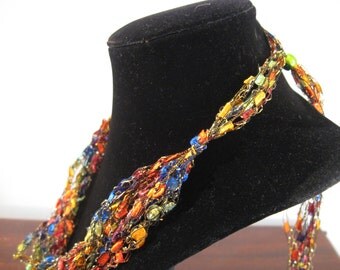 Trellis Necklace / Crochet Necklace Item No. A109