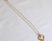 Vintage Heart Pendant Necklace, 18 Inch Chain, Gold Tone Necklace, Gold Tone Jewelry, N057