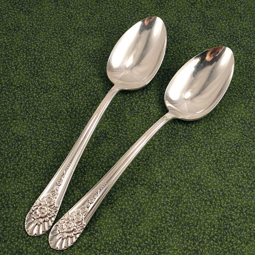 Pair Serving Spoons Tablespoons Rogers JUBILEE 1953 Vintage Silverplate
