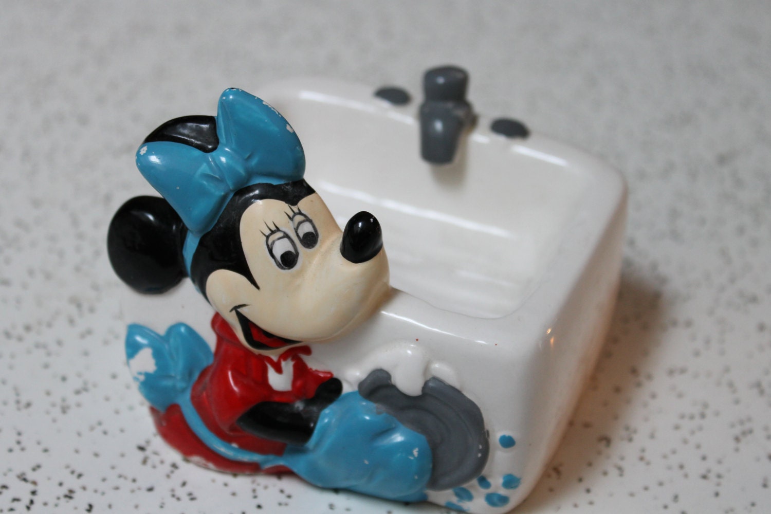 minnie mouse kitchen sink