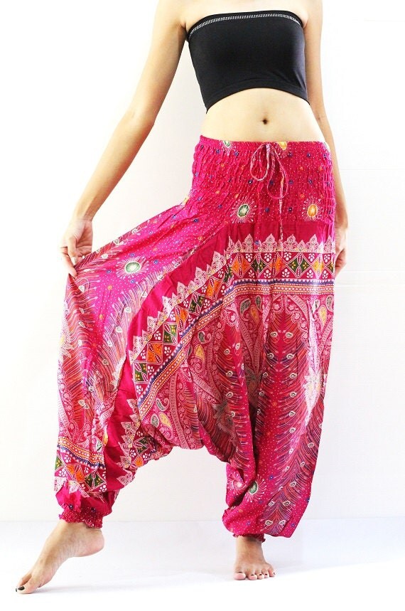 pink baggy pants