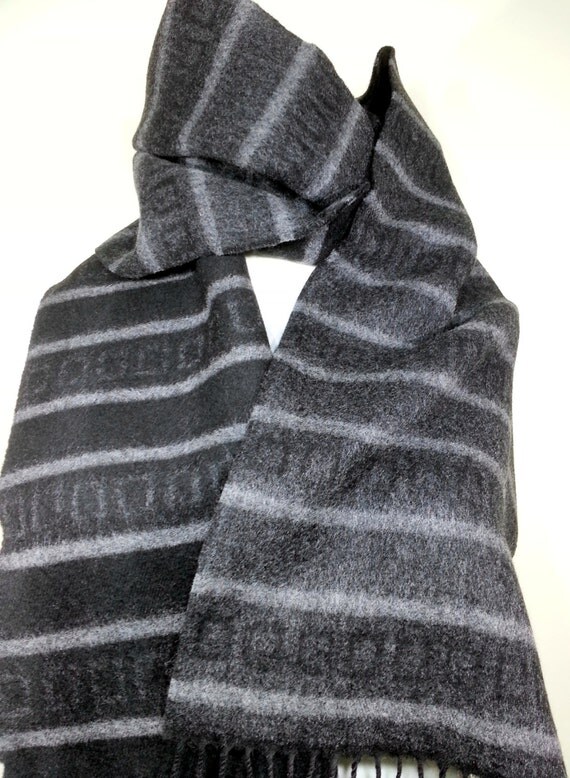Double faced Scarf Men's Scarf Black and Gray Wool by PeraTime