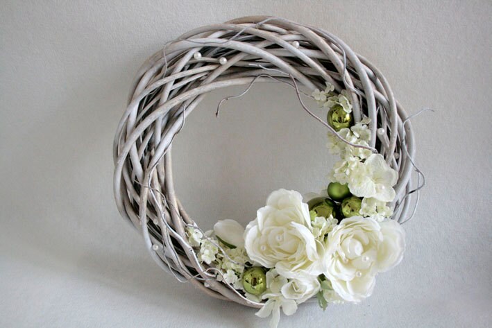 White Christmas wreath