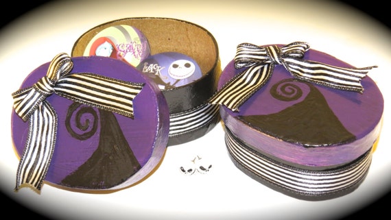 nightmare before christmas musical jewelry box