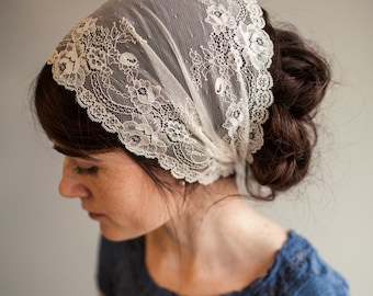 Victorian Lace in Vanilla Cream Garlands of Grace Bridal Specialty Lace headwrap headcovering veil headband