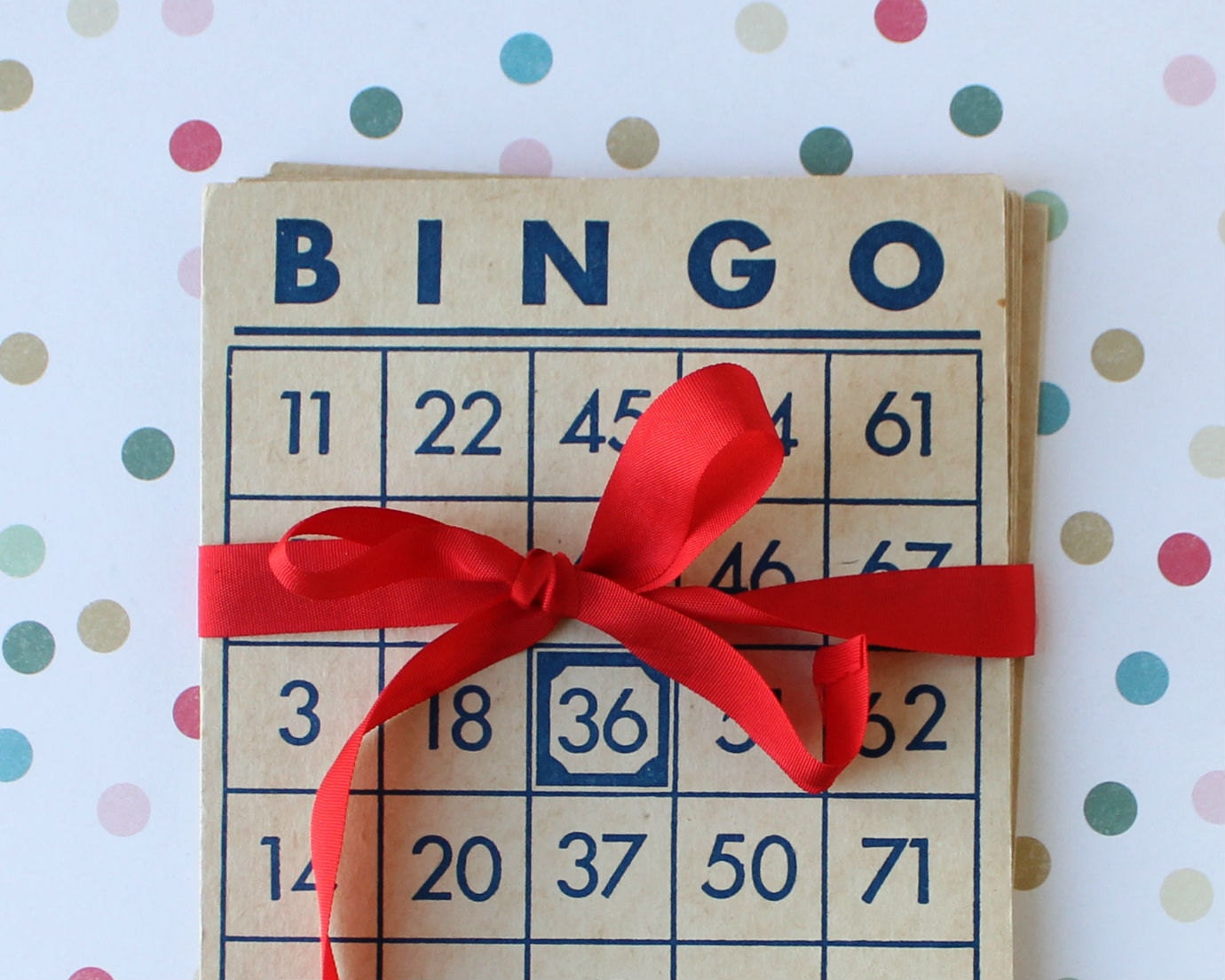 set-of-12-vintage-bingo-cards-paper-ephemera-game-cards