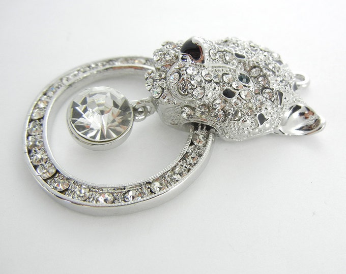 Rhinestone Leopard or Jaguar Pendant with Ring Silver-tone