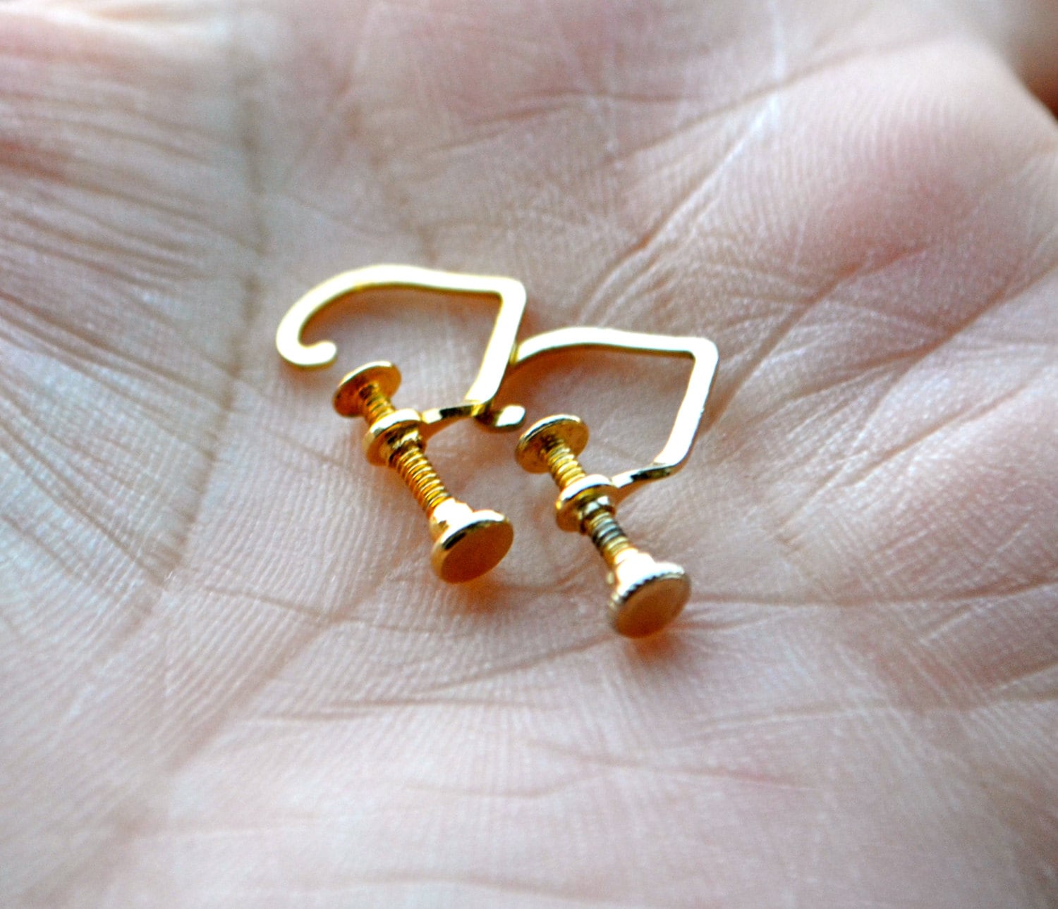 GOLD HOOP EARRINGS Lovely Little Gold Earrings by StudioVintage