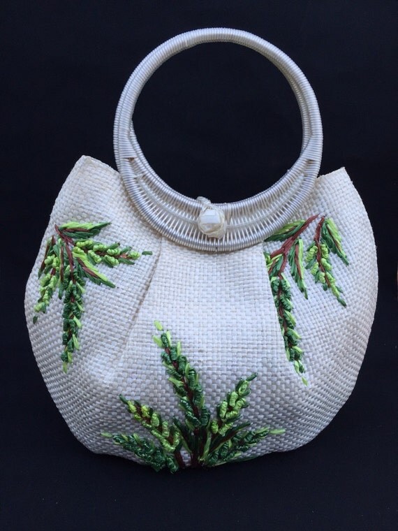 white vintage purse