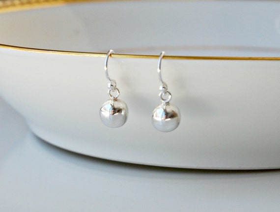 Relief Lace Silver Ball Earrings