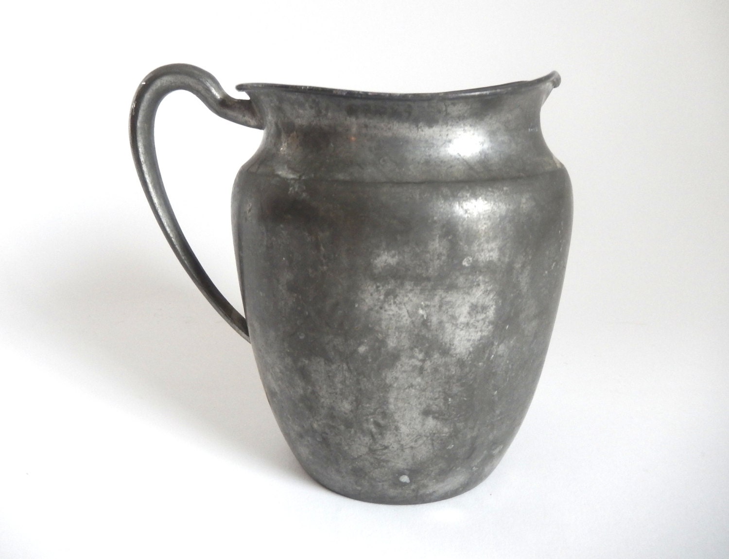 Antique Old English Genuine Pewter Pitcher 143 Haute Juice