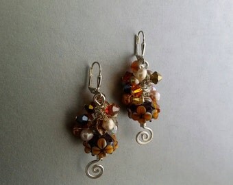 E9492945 Sterling Silver Cluster Beaded Earrings.