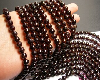 Garnet - 8 mm round beads -1 full strand - 48 beads - RFG155