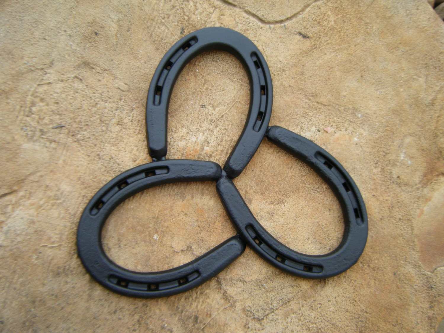 Horseshoe Trivet Handmade steel cast iron