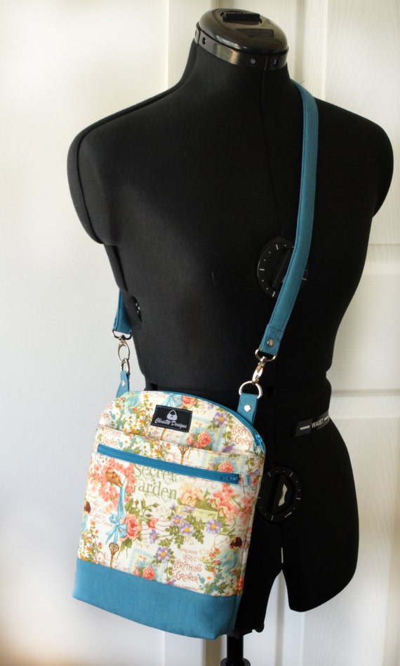 Designer Hipster Cross Body Bag Pattern PDF for sewing your own Purse. Serendipity Hip by ChrisW ...