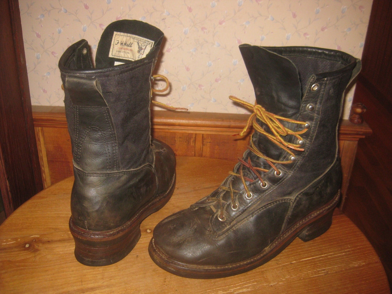 HALL'S Lineman Boots Non Steel Toe Mens 10 1/2 D