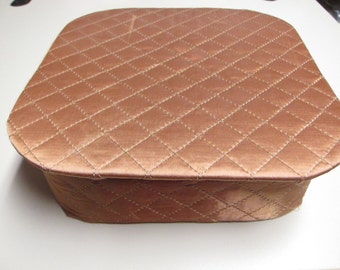 Hanky box, quilted, copper color