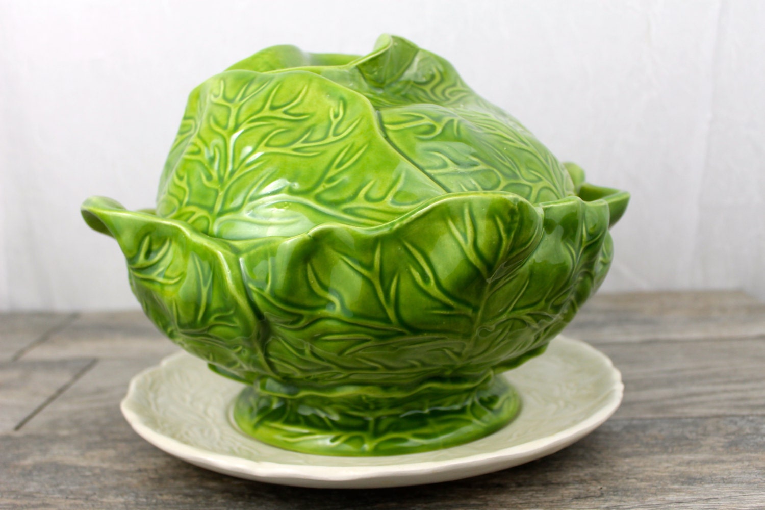 Large Green Cabbage Leaf Bowl and Lid with large Plate