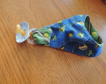 pacifier bib month fabric rs
