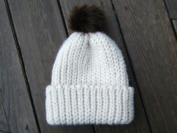 DIY Crochet Pattern: Fishtail Hat adult Chunky knit look pom