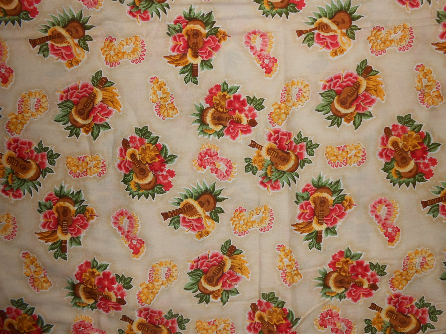 Vintage Hawaiian Fabric Printed Cotton Hula Style Lei by STYLEMIX