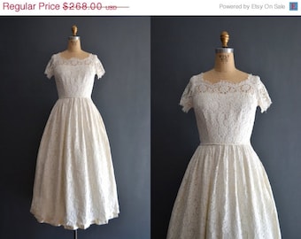 SALE - 20% OFF Danika / 50s wedding dress / vintage 1950s wedding dress
