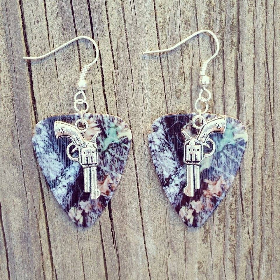Mossy Oak Camo Camouflage guitar pick earrings with silver gun