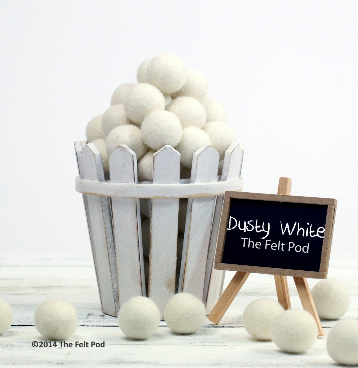 Felt Balls // diy Garland // DIY Mobile // diy Necklace