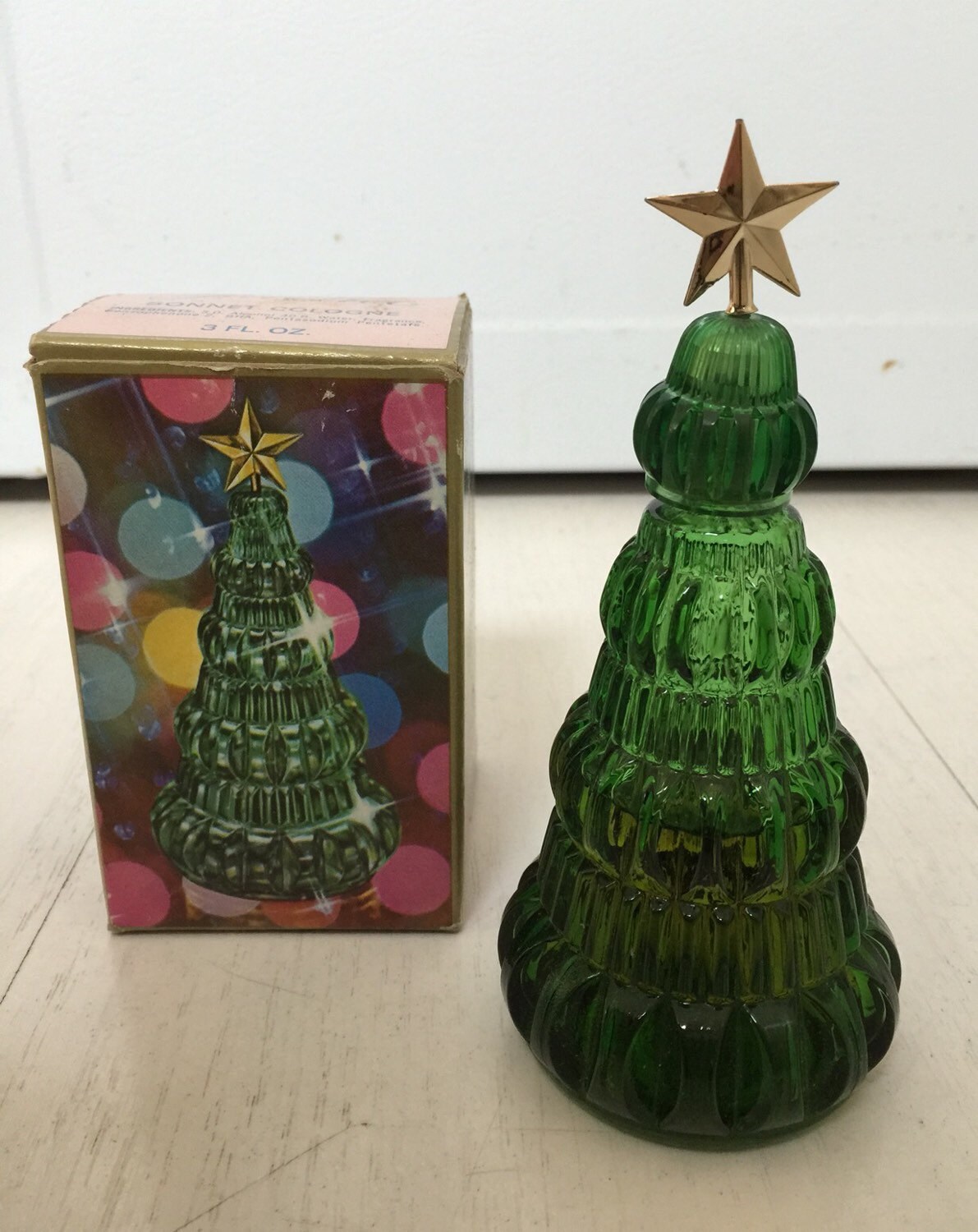 1970s avon yuletree sonnet cologne in a christmas tree 1970s avon yuletree sonnet cologne in a christmas tree