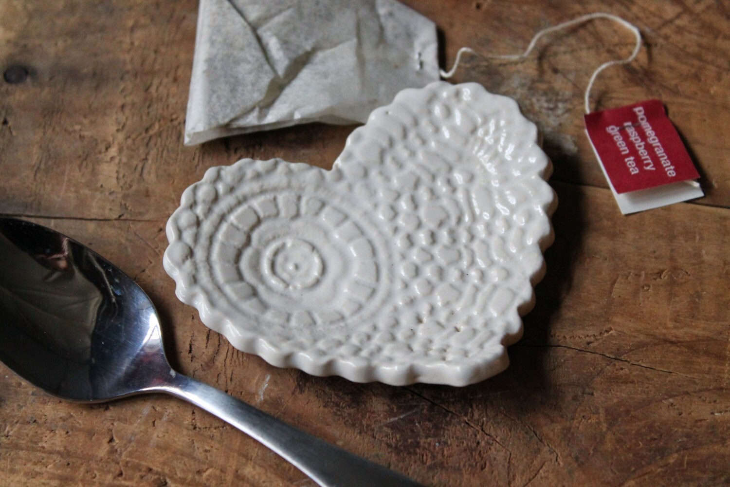 Antique Lace Heart Tea Bag Holder Trinket Dish White IN