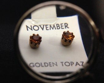 Vintage 1960's Birthstone Earrings - NOVEMBER (ABX1D)
