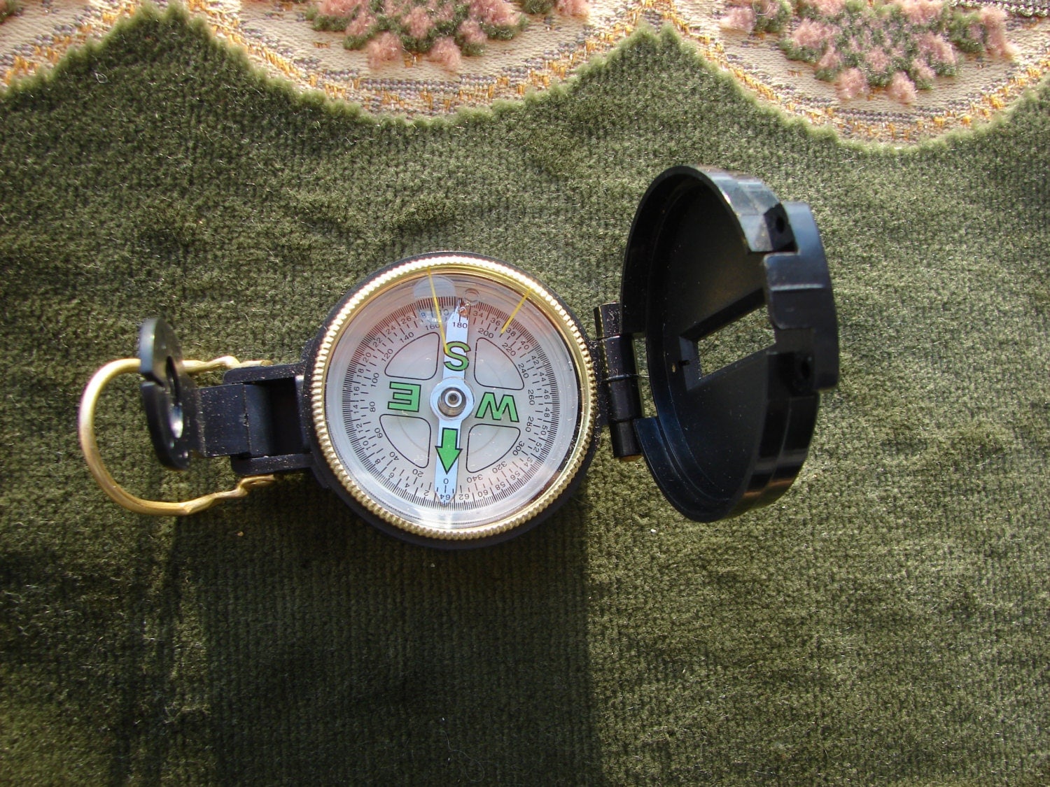 Engineer Directional Compass / Pocket Sized Portable Compass