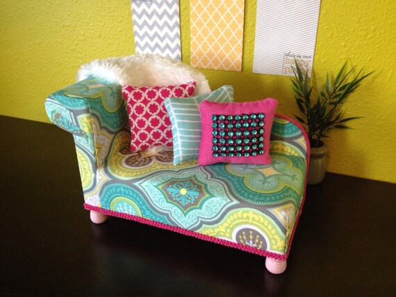 dolls house chaise lounge