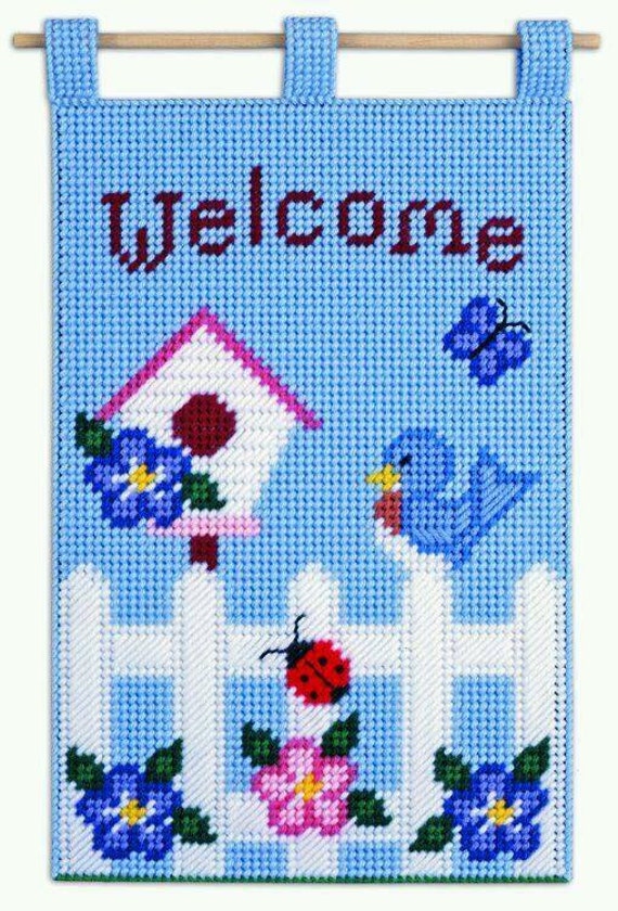 Spring Decor Plastic Canvas Kit Wall/Door Hanging