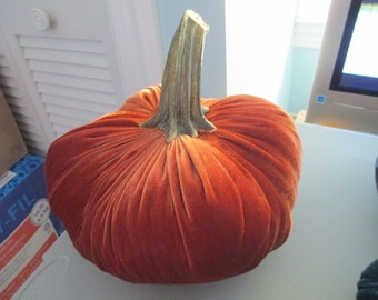 1 Extra Large Silk Velvet Pumpkin- Made to order**