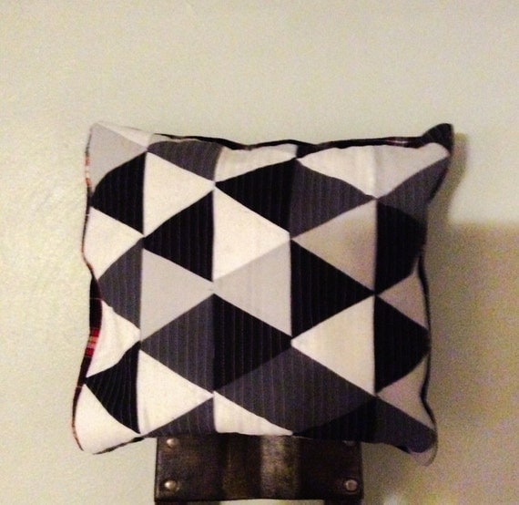 Items similar to Modern triangle pillow cover on Etsy