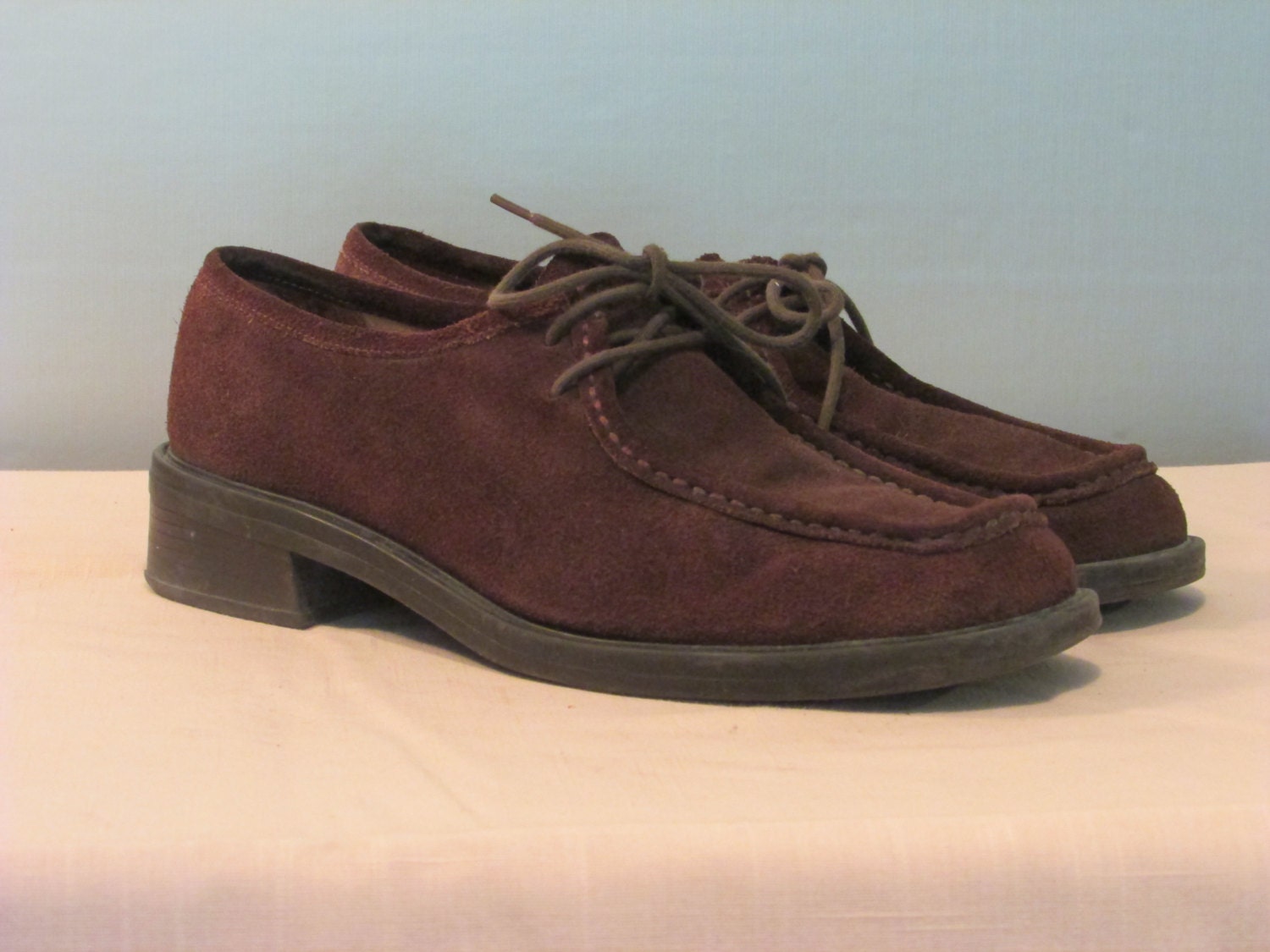 S A L E Vintage Ladies CLARKS Wallabees by SommersFashionAttic