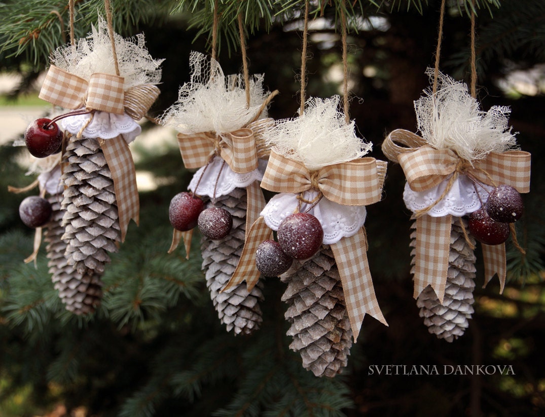 Vintage Pine Cone Christmas Ornaments 