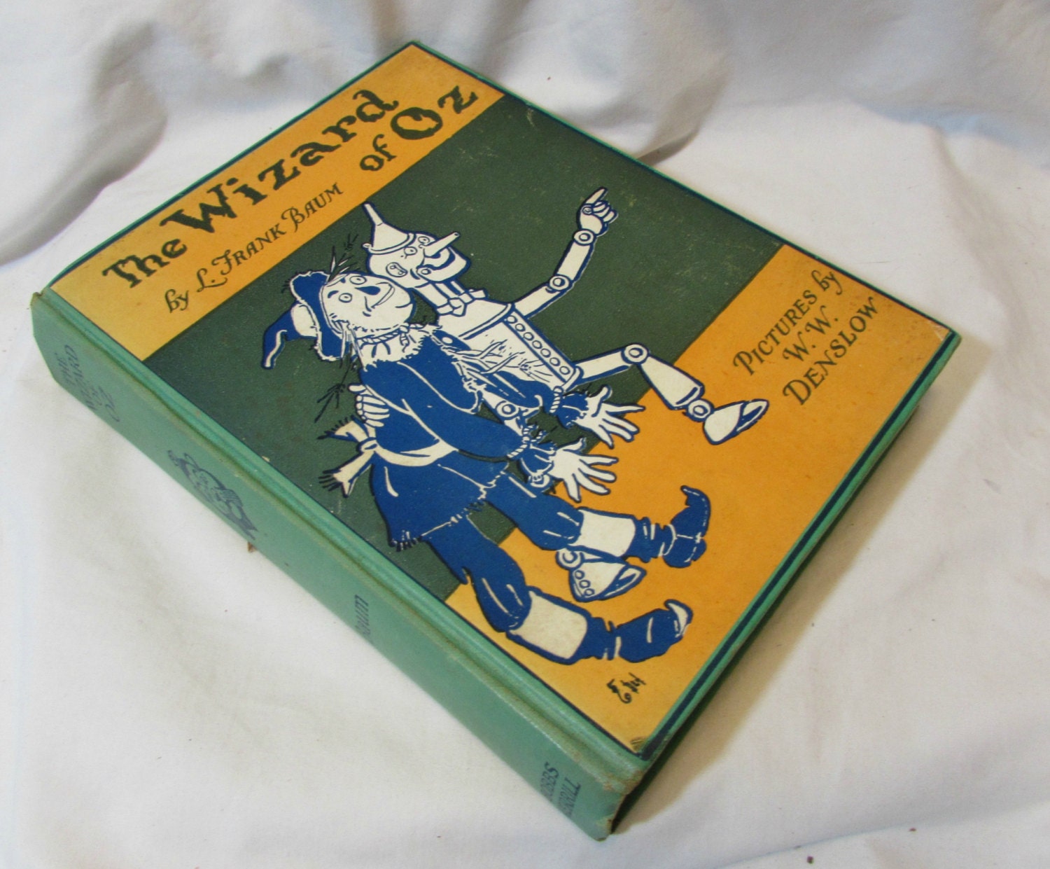 book the wizard of oz book the wizard of oz