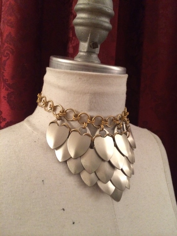 Classic Scale Mail Necklace