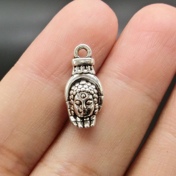 20pcs Antique Tibetan Silver Buddha Hand Charms by lovefinding