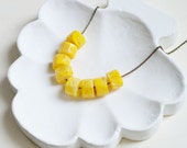 SALE! Necklace metal brass with acrylic beads // Yellow // Fresh // SALE! Necklace metal brass with acrylic beads // Yellow // Fresh //