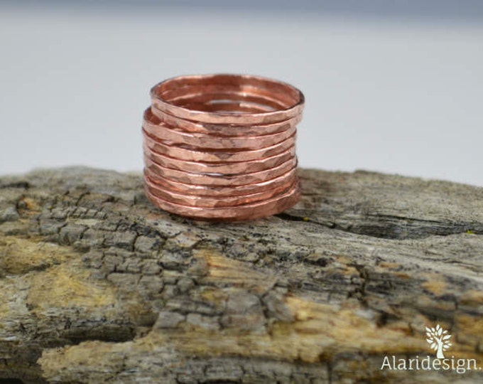 Set of 5 Thin Copper Stackable Rings, Stackable Rings, Stacking Rings, Copper Ring, Hammered Copper Ring, Simple Copper Ring, Stack Ring