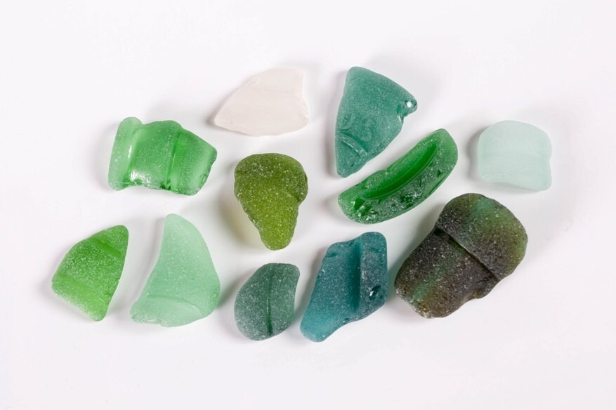 Genuine sea glass, 12 pieces of natural big sea glass, blue craft glass ...