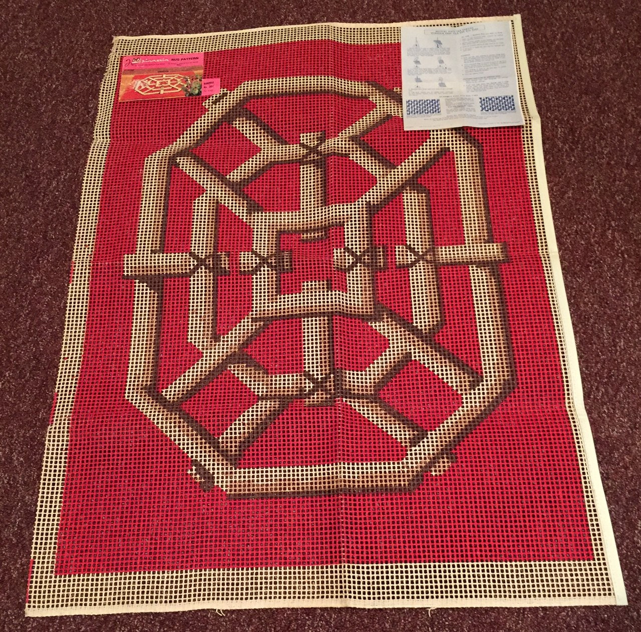 Vintage Spinnerin BAMBOO latch hook rug pattern 30 x