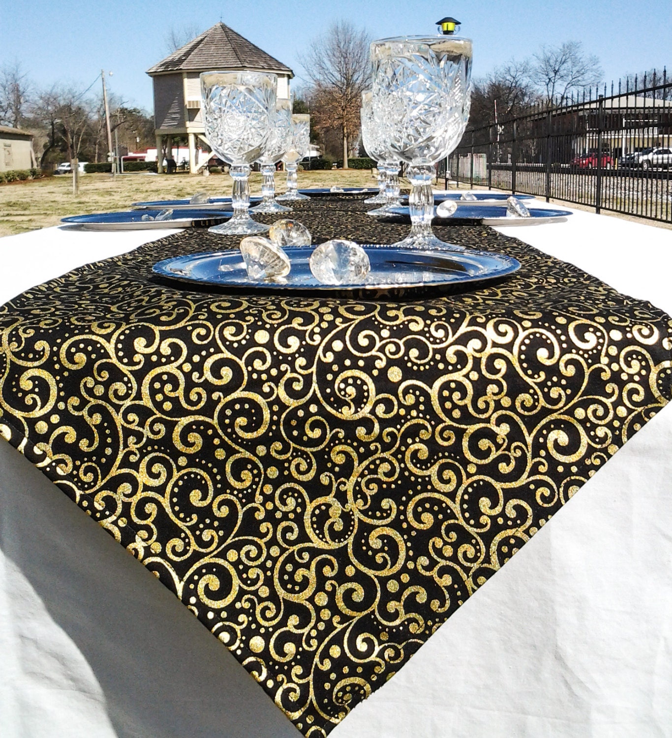 Black and Gold Swirl Print Table Runner Reversible 4to6