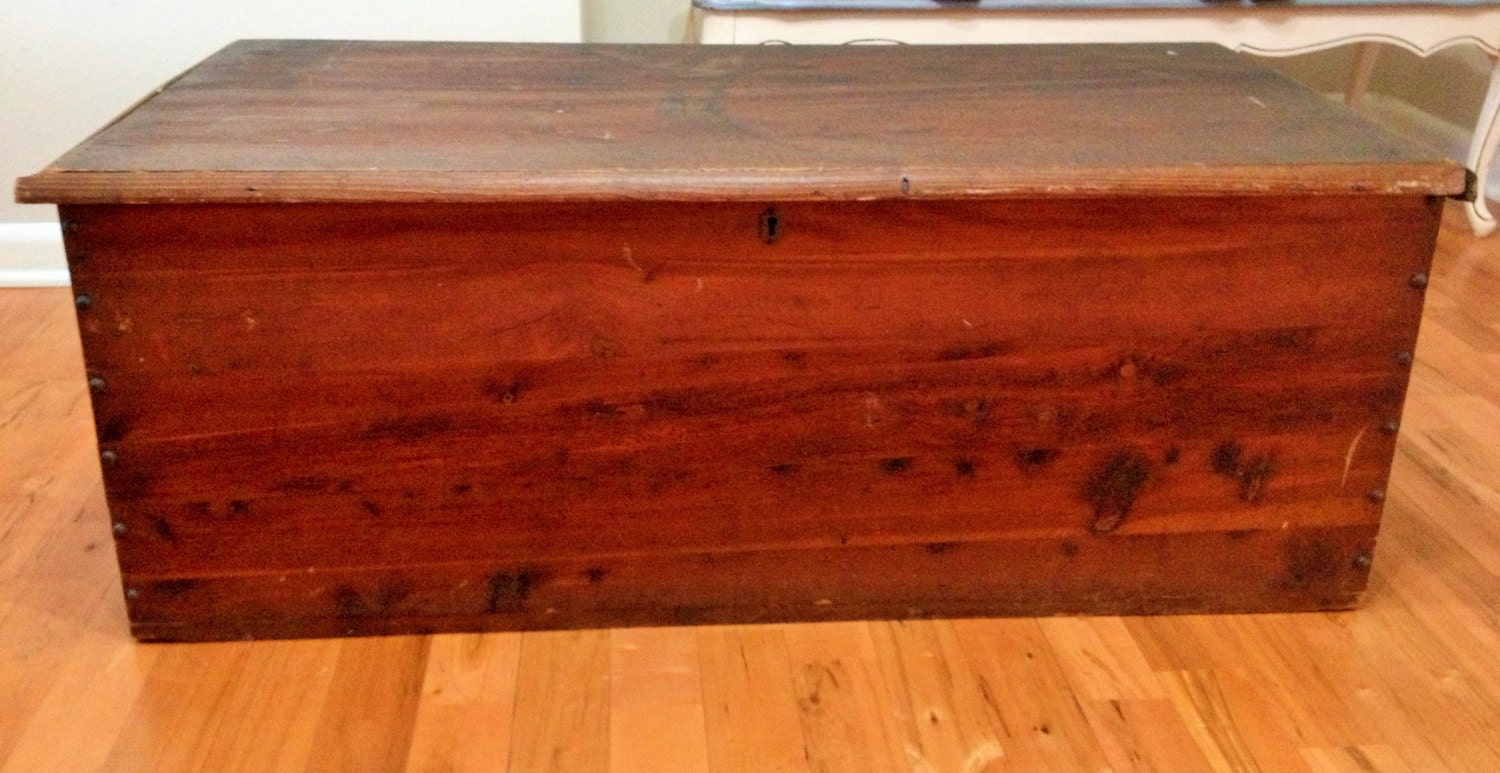 Vintage 100 Year Old The Standard Red Cedar Chest Co Now Lane