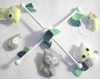 Owl baby mobile, baby mobile, woodland mobile, owl mobile, gray and yellow mobile, baby crib mobile